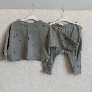 Gunamuna Green Toddler Fleece Sweatsuit Matching Set